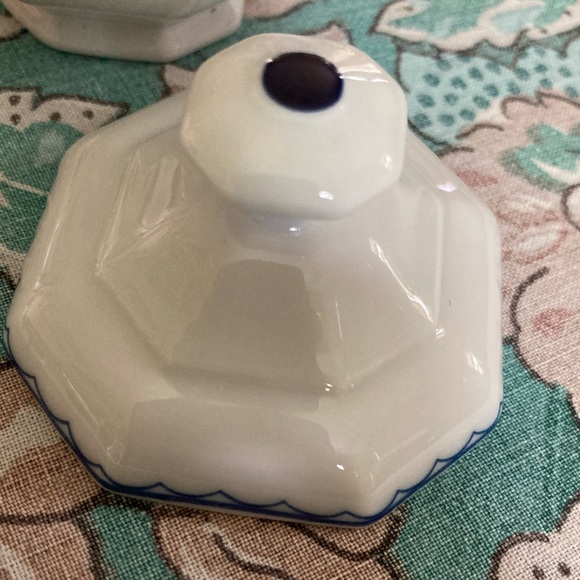 Royale Limoges Blue & White Floral Porcelain Octagon Trinket Dish - Picture 4 of 8